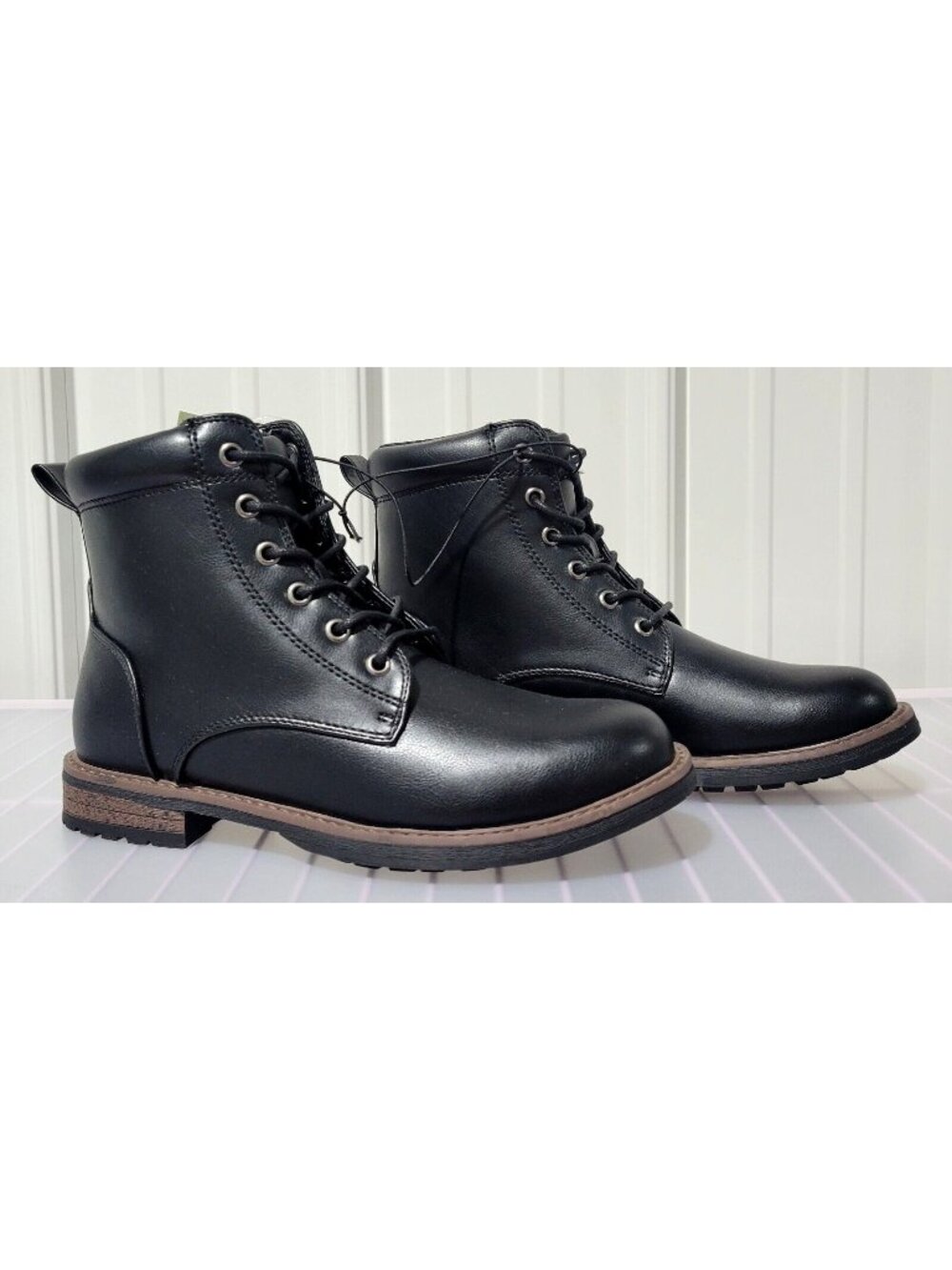 Goodfellow Jeffrey Classic Lace Up Faux Leather Black Combat Boots -- Men's 7